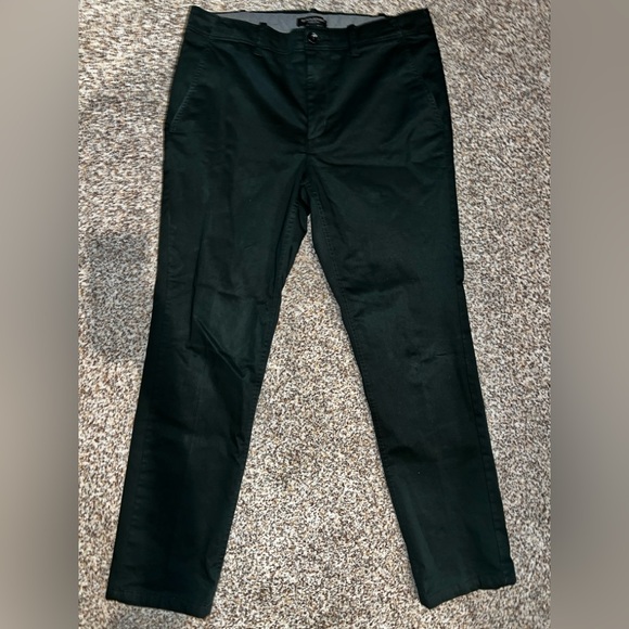 Banana Republic Aiden Pant - Picture 2 of 5